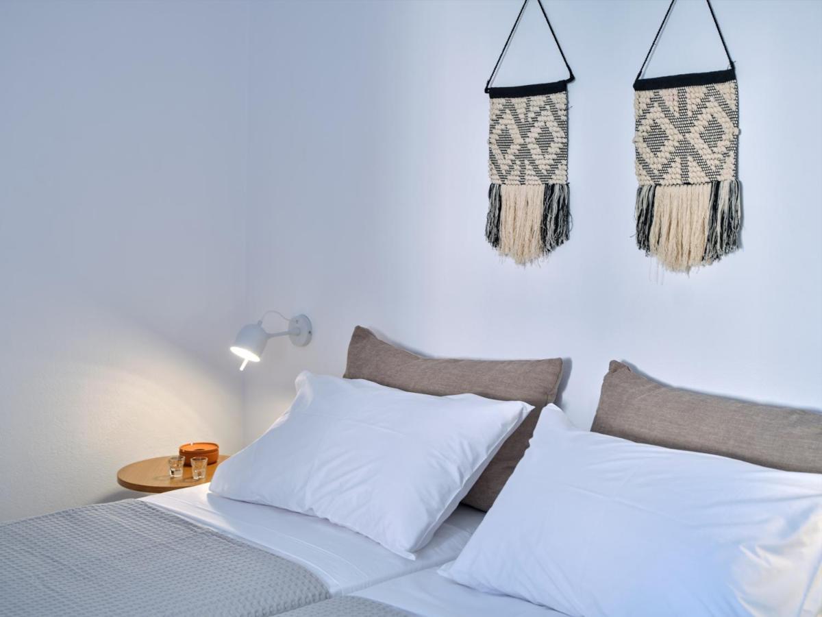 Etherio Apartment II Piso Livadi Eksteriør bilde